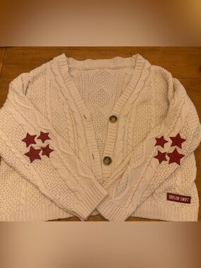 Taylor Swift Cream Cable Knit Cardigan with Red Star Patches